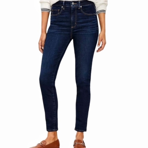 Ann Taylor - The Skinny Jeans - Picture 1 of 12